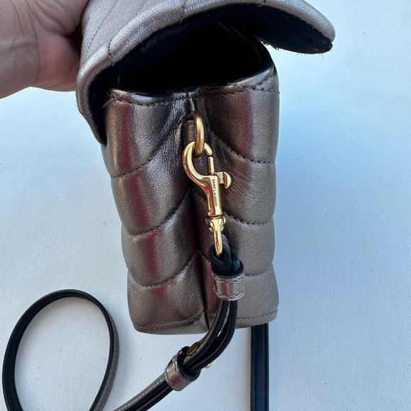 Like new YSL toy LouLou in quilted metallic bronze. - Picture 8 of 9